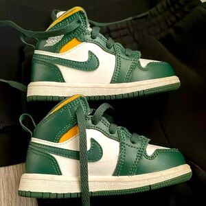 Jordan 1s